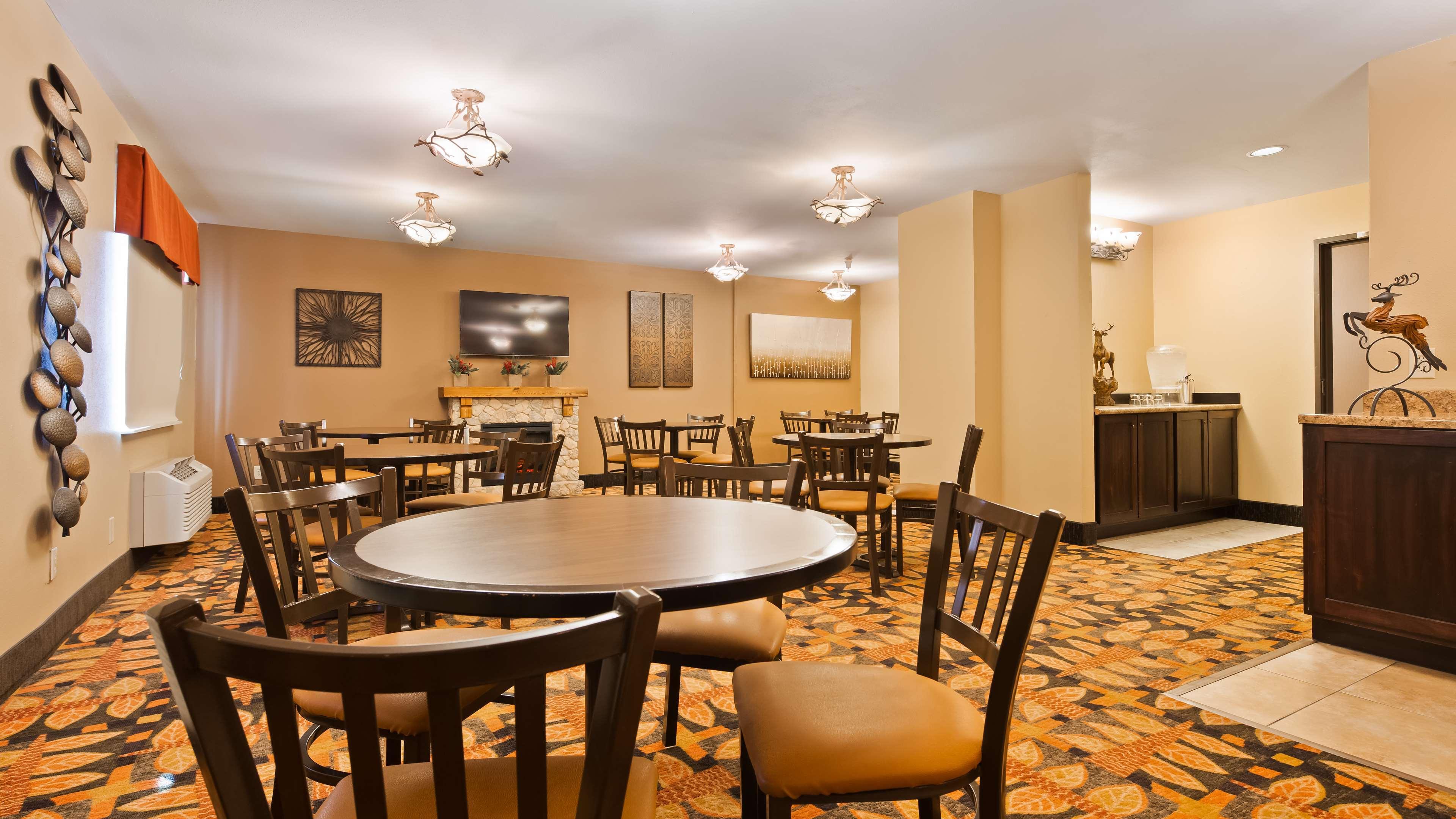 Best Western Plus Deer Park Hotel And Suites Craig Esterno foto